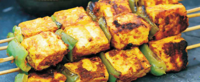 TANDOORI PANEER TIKKA